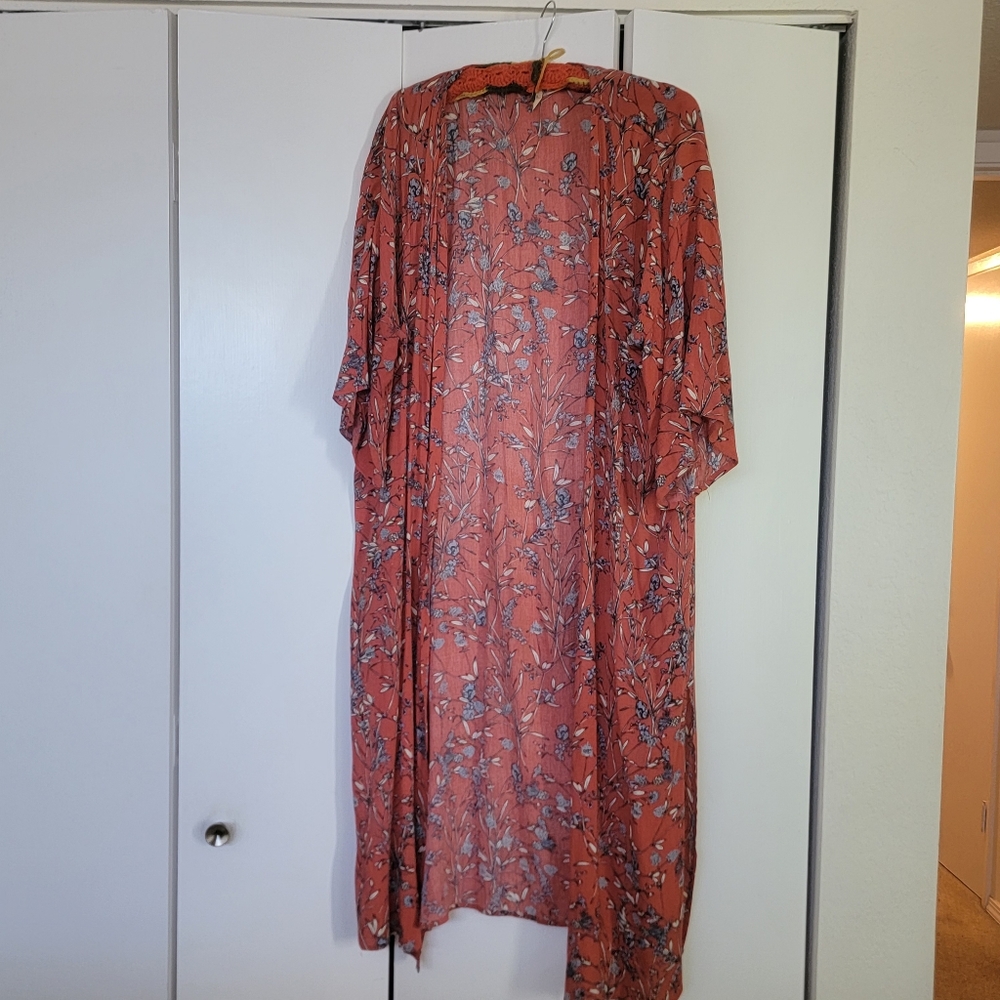 Sky & Sparrow vine floral kimono 🧡   Large/Xlarge